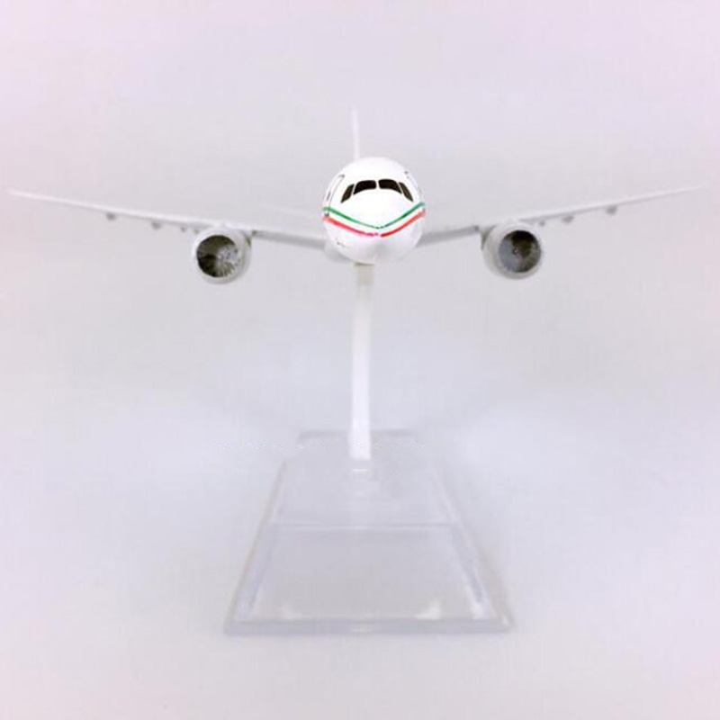 14CM 1:400 Boeing B787-800 model aircraft Royal Air Moroccan airlines landing gear W base airbus alloy airplane CHRISTMAS Gift