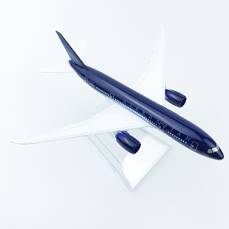 14CM 1:400 Scale Azerbaijan Airlines 787 Plane Model Airplane B787 Model with Base Alloy Aircraft Plane Toy Model Gifts Display 14CM 1:400 Scale Azerbaijan Airlines 787 Plane Model Airplane B787 Model with Base Alloy Aircraft Plane Toy Model Gifts Display