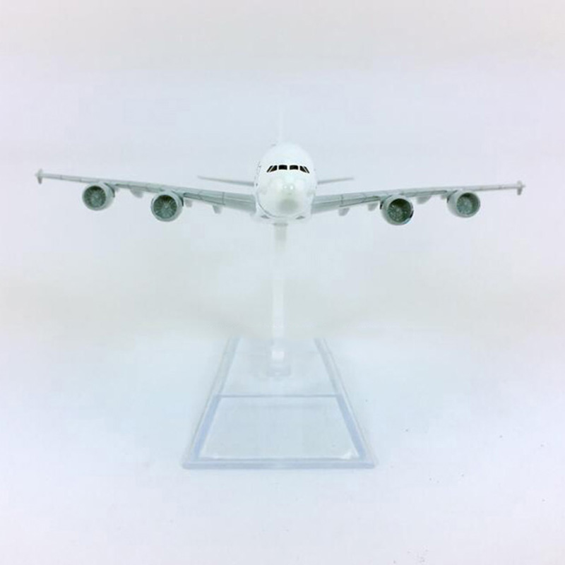 14CM Static aircraft 1:400 Airbus A380-800 model Malaysia airplane landing gear with base alloy plane collectible display toy co