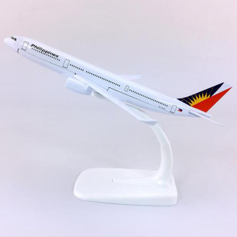 16CM Philippines airplane 1:400 Scale Air Airbus 330-300 model with base alloy aircraft collectible display plane toy model Gift