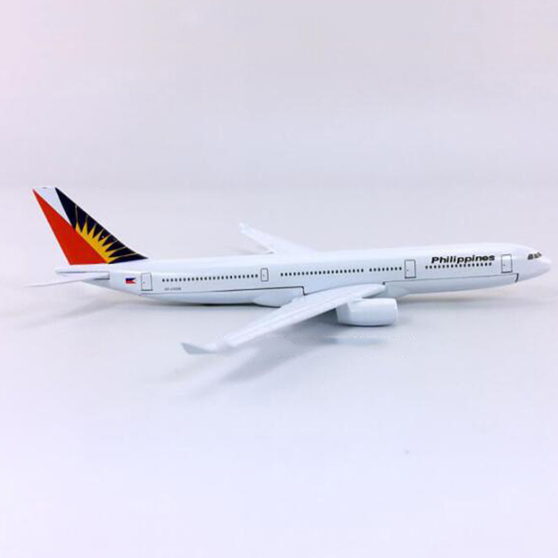 16CM Philippines airplane 1:400 Scale Air Airbus 330-300 model with base alloy aircraft collectible display plane toy model Gift