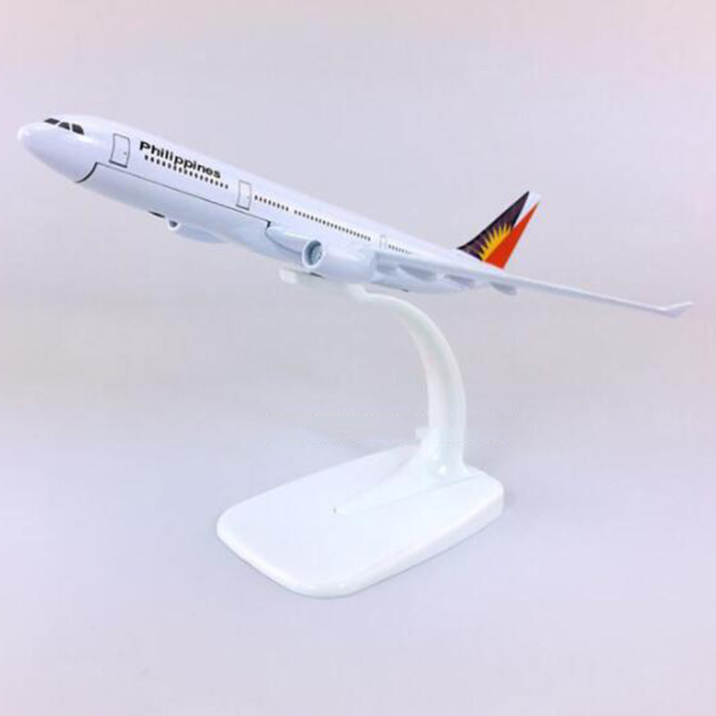 16CM Philippines airplane 1:400 Scale Air Airbus 330-300 model with base alloy aircraft collectible display plane toy model Gift