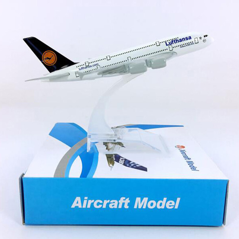 14CM Alloy Aircraft 1:400 Airbus A380-800 model Lufthansa airplane with base Diecast airplane collectible Plane display toy Gift