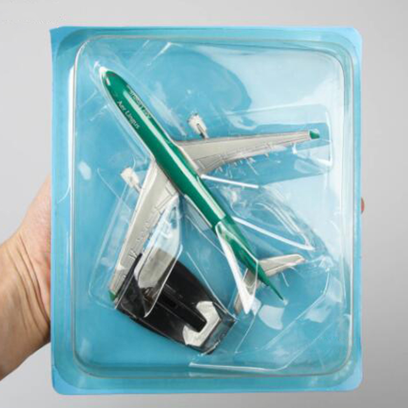 collectible 13cm airplane model toys Ireland airlines airbus 330 aircraft model diecast plastic alloy plane gifts for kids collectible 13cm airplane model toys Ireland airlines airbus 330 aircraft model diecast plastic alloy plane gifts for kids