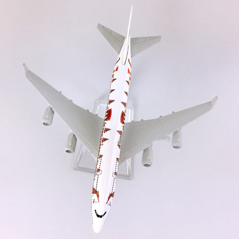 16CM 1:400 Boeing B747-400 model Aircraft 
