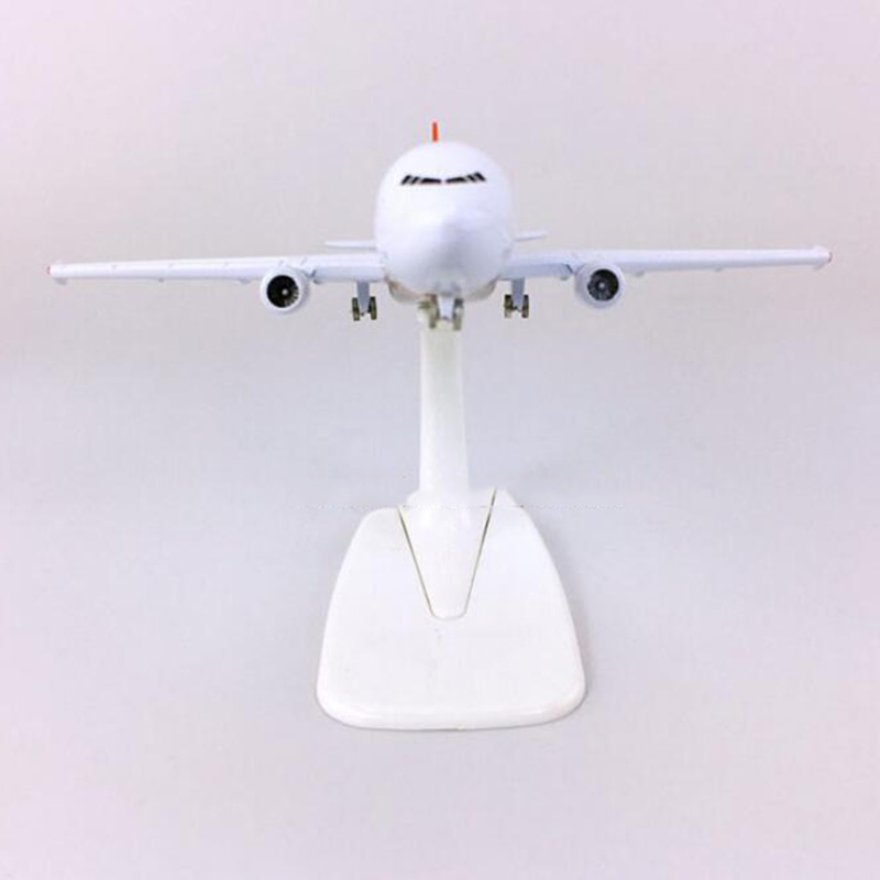 16CM 1:400 Airbus A320-200 model Airarabia airlines landing gear Aircraft W base alloy airplane collection Plane display ToyGift