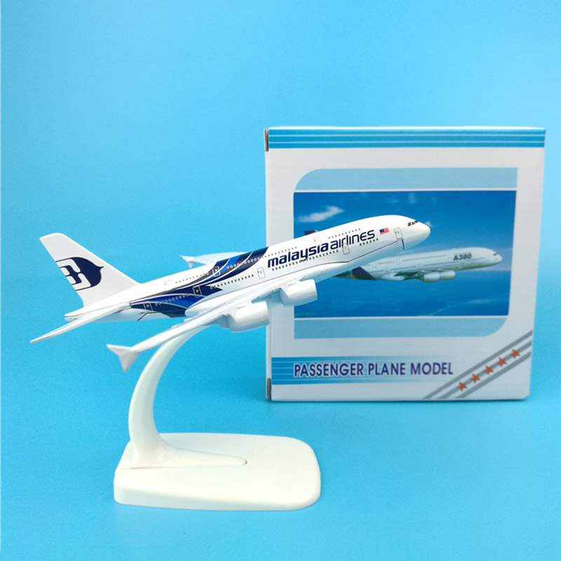 16CM 1:400 Scale Airplane A340 A380 B777 B747 Plane Model W Base Alloy Aircraft Plane Collectible Display Toy Collection Gift 16CM 1:400 Scale Airplane A340 A380 B777 B747 Plane Model W Base Alloy Aircraft Plane Collectible Display Toy Collection Gift