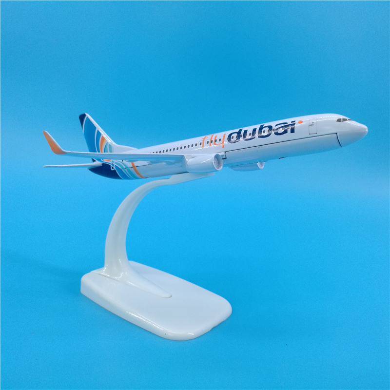 Standing aviation model 16CM1 / 400 scale Boeing B737-800 FLY Dubai Airlines aircraft model die-cast plastic alloy aircraft