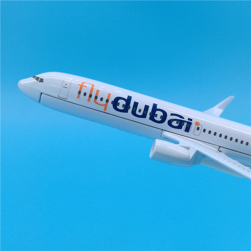 Standing aviation model 16CM1 / 400 scale Boeing B737-800 FLY Dubai Airlines aircraft model die-cast plastic alloy aircraft