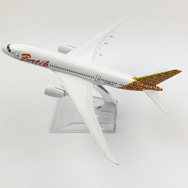 16CM 1:400 airbus Boeing B787 model Aircraft Indonesia Batik air airlines with landing gear base Airplane alloy display ToyPlane
