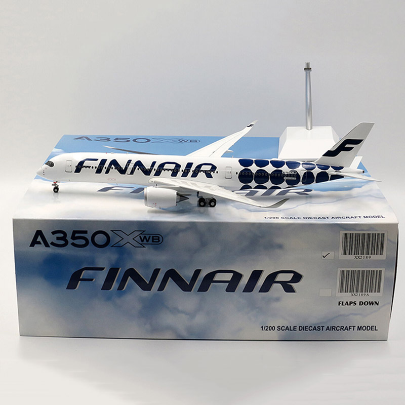 1: 200 scale 32.6CM Airbus 350 A350 aircraft passenger aircraft FINNAIR airline alloy model collectible die-cast toy collection 1: 200 scale 32.6CM Airbus 350 A350 aircraft passenger aircraft FINNAIR airline alloy model collectible die-cast toy collection