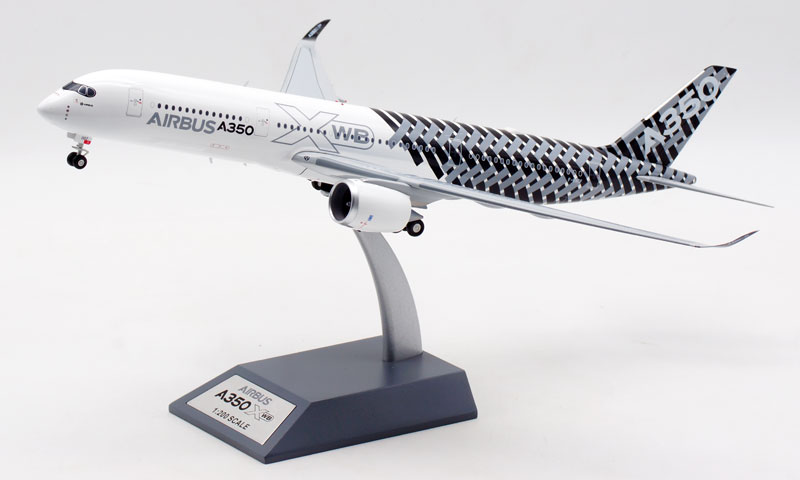 1:200 Air 350 A350-900 airplane aircraft plane alloy model with base landing gear collectible diecast toy collection