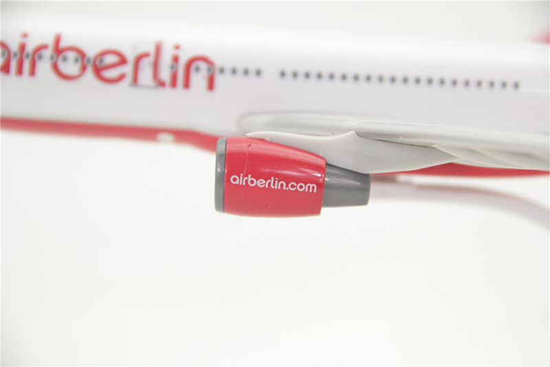 Aircraft 32CM1: 200 scale Airbus A330-200 model Air Berlin Air air route with base resin aircraft stand-up aircraft Aircraft 32CM1: 200 scale Airbus A330-200 model Air Berlin Air air route with base resin aircraft stand-up aircraft