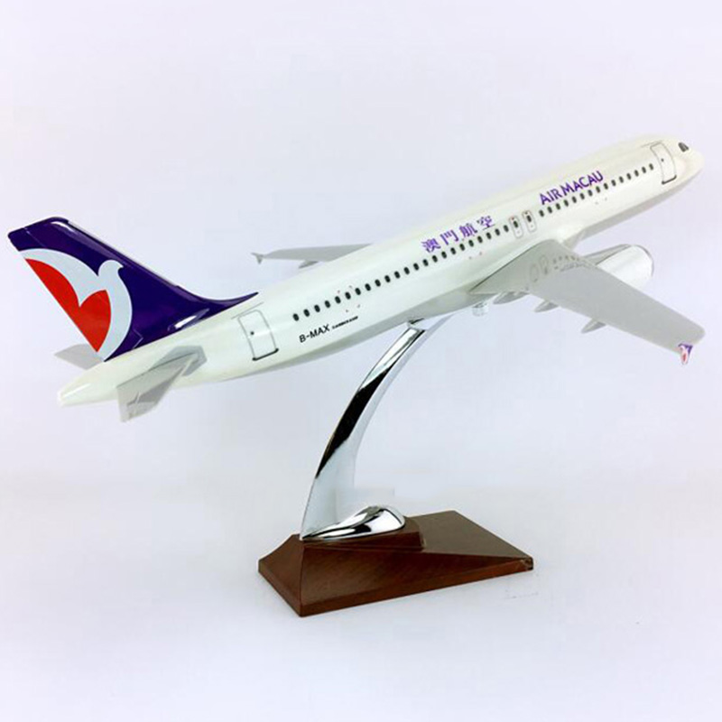 36CM 1:100 Scale Airbus A320-200 Air Airplane Macau airlines model W base aircraft collectible display Plastic plane collection