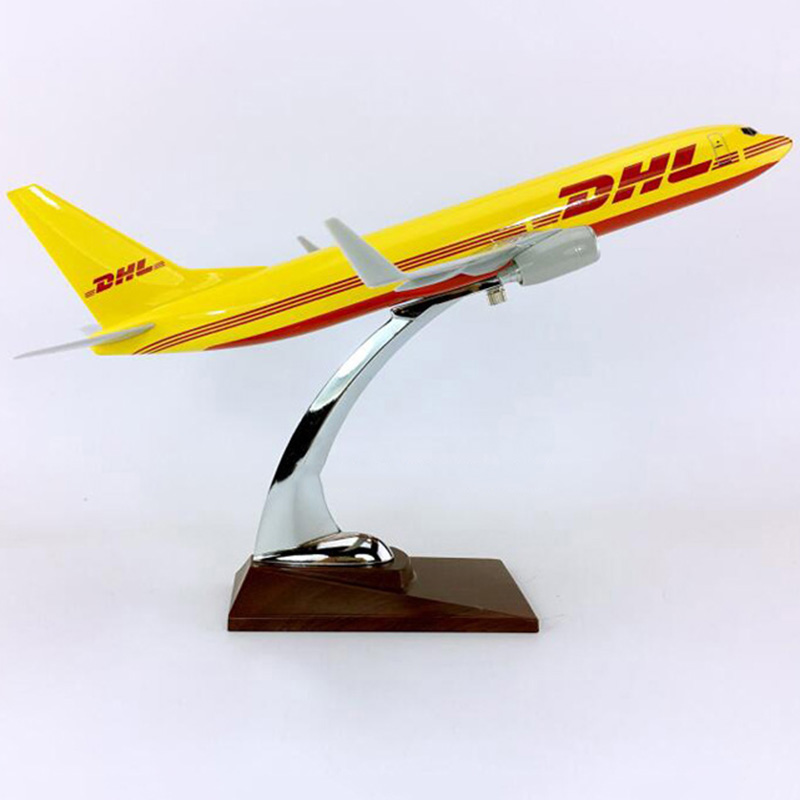 30CM Yellow simulation Aircraft 1:230 scale Boeing B737-800 model DHL airline airplane with base diecast alloy plane collectible