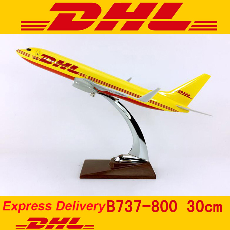 30CM Yellow simulation Aircraft 1:230 scale Boeing B737-800 model DHL airline airplane with base diecast alloy plane collectible