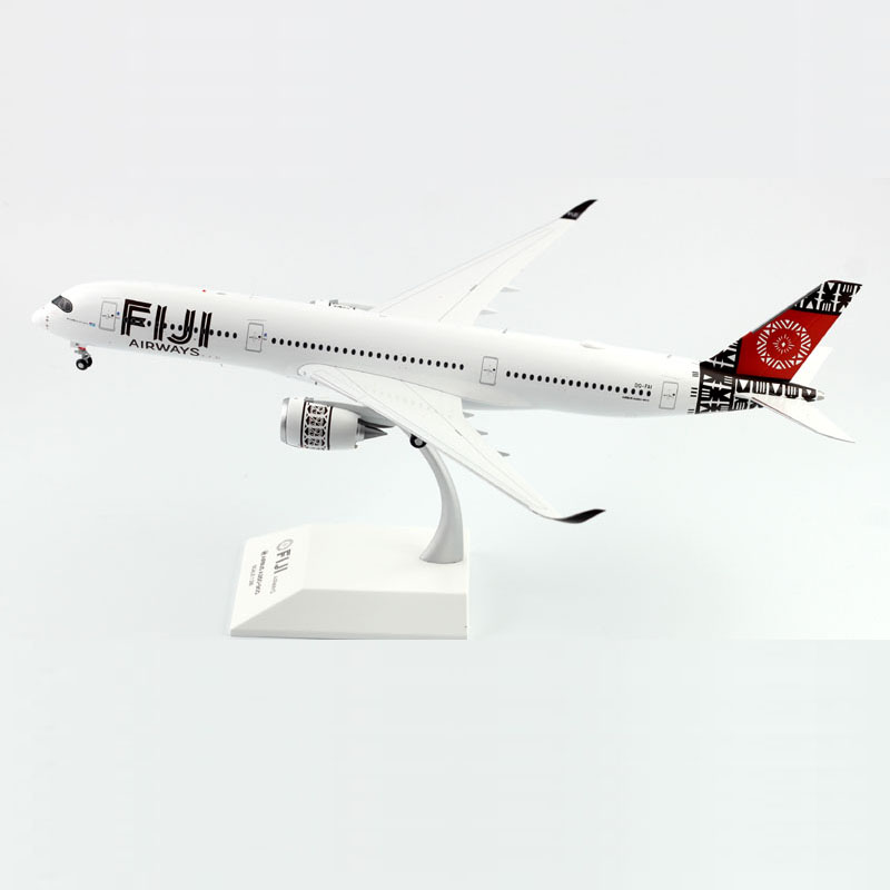About 32cm Diecast 1/200 Scale Air FIJI 350 Airplane A350-900 Model Toy with Base Landing Gear Alloy Aircraft Plane Collection About 32cm Diecast 1/200 Scale Air FIJI 350 Airplane A350-900 Model Toy with Base Landing Gear Alloy Aircraft Plane Collection