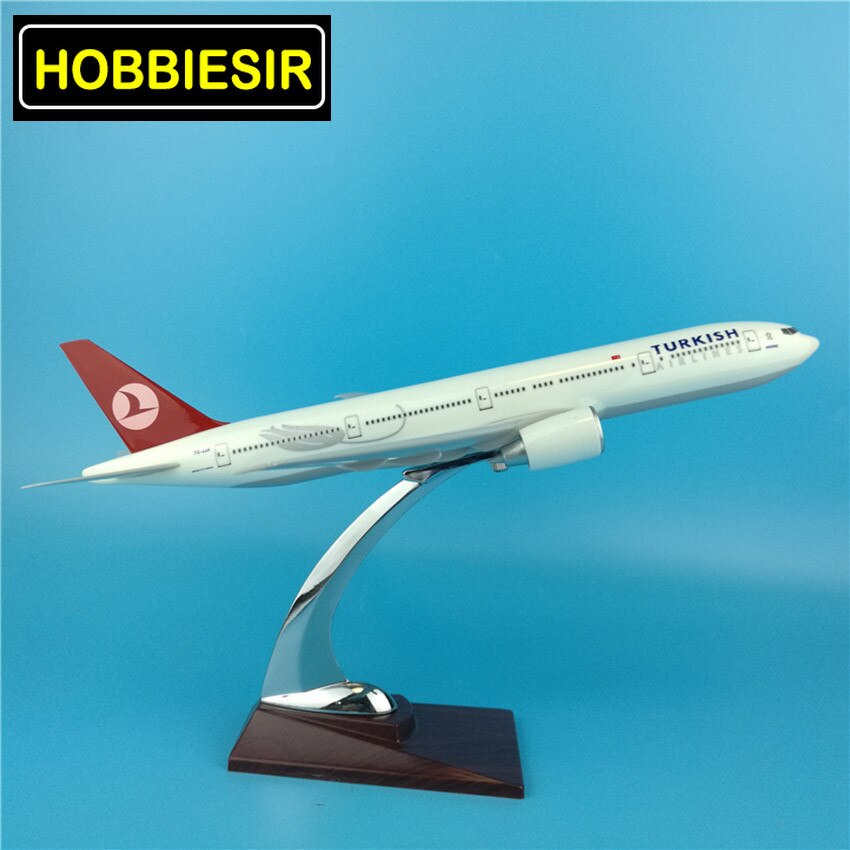 1:200 Scale Boeing B777 32CM Turkish Simulation Aircraft model Turkey airline alloy aircraft toy W base Plastic planecollectible