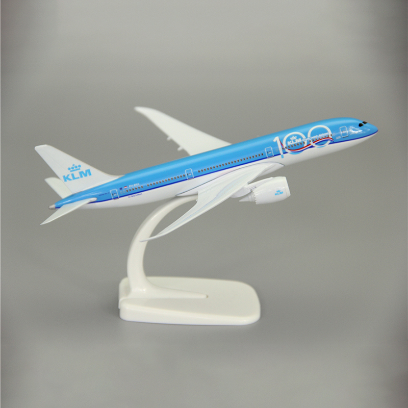 18CM Collectible Plane Model Diecast 1:400 Scale B787-10 KLM Airline Alloy Display Toy Airplane Aircraft Collection Toys