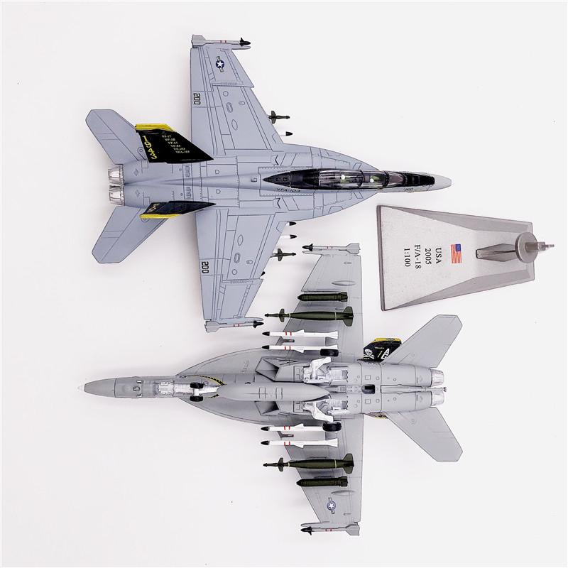 Diecast Airplane Model 1/100 Scale Military Model Toys F18 Grumman Tomcat F/A-18F Pirate Flag Fighter USA Army Force Models Toys Diecast Airplane Model 1/100 Scale Military Model Toys F18 Grumman Tomcat F/A-18F Pirate Flag Fighter USA Army Force Models Toys