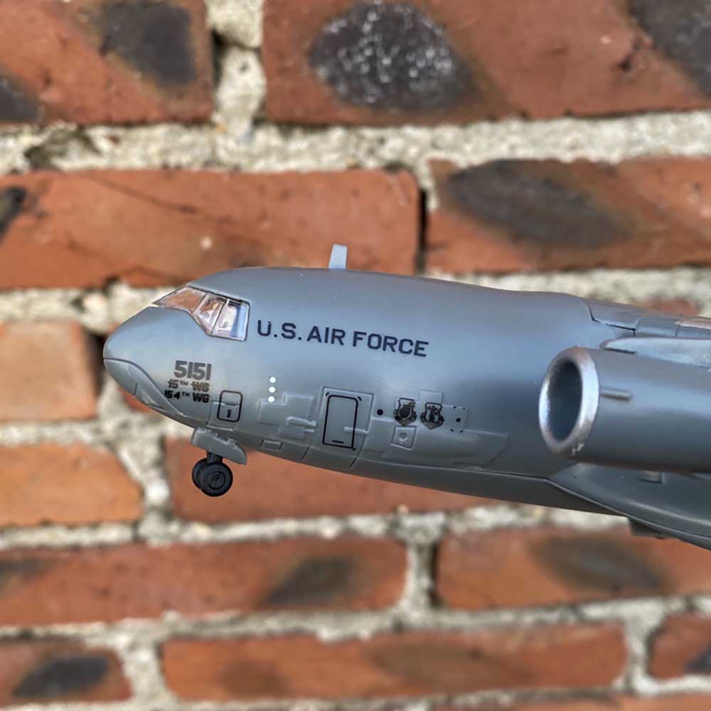 1:200 Scale U.S. Air Globe Overlord C-17 Alloy Military Transport Aircraft Model Metal Toy Collectible Gift Souvenir Display 1:200 Scale U.S. Air Globe Overlord C-17 Alloy Military Transport Aircraft Model Metal Toy Collectible Gift Souvenir Display