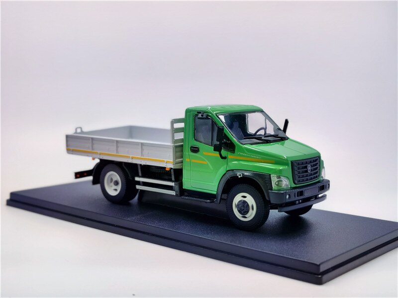 1/43 Scale Simulation Alloy Russian GAZ Truck Truck & Metal Die-casting Car Model Transporter Collection Gift Display toys cars