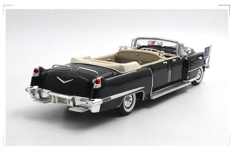 1:24 scale 1956 Cadillac alloy simulation classic car model For Eisenhower Car Diecast Model Vehicles Toy gift Decorations 1:24 scale 1956 Cadillac alloy simulation classic car model For Eisenhower Car Diecast Model Vehicles Toy gift Decorations