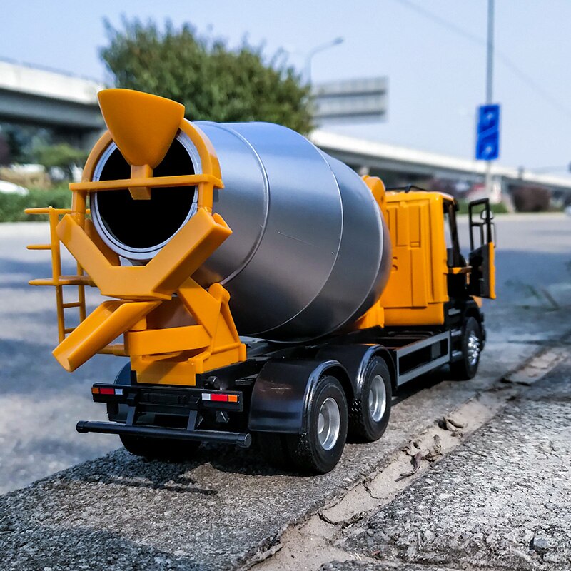 Scania 1/32 Scale Tank Truck Cement Mixer Vehicle Model Alloy Simulation Can Open The Door Truck Car Decorations Gift Display