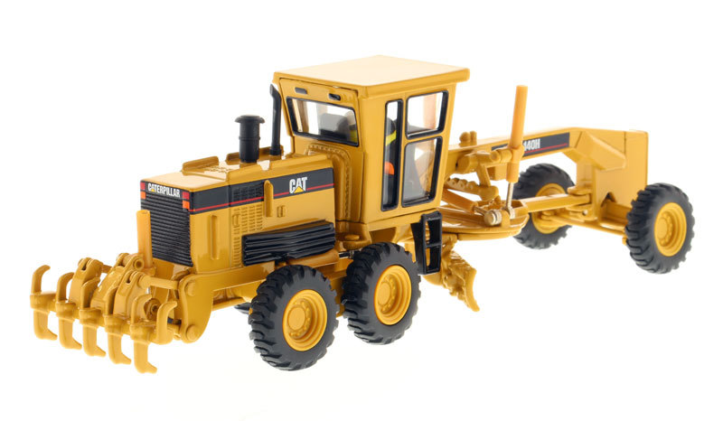 Diecast 1:50 Engineering Vehicle Bulldozer Loader Grader Road Roller Model CAT 140H Self-propelled Grader Alloy Toy Collect Show Diecast 1:50 Engineering Vehicle Bulldozer Loader Grader Road Roller Model CAT 140H Self-propelled Grader Alloy Toy Collect Show