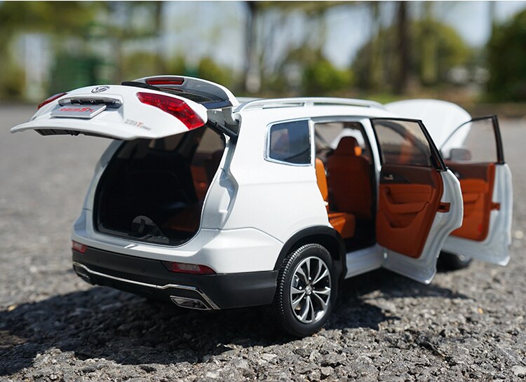 Beiqi Magic Speed S7l Car Model 1:18 Scale Off-road Vehicle Alloy Simulation Car Collection Model Static Display Decorate Hot Beiqi Magic Speed S7l Car Model 1:18 Scale Off-road Vehicle Alloy Simulation Car Collection Model Static Display Decorate Hot