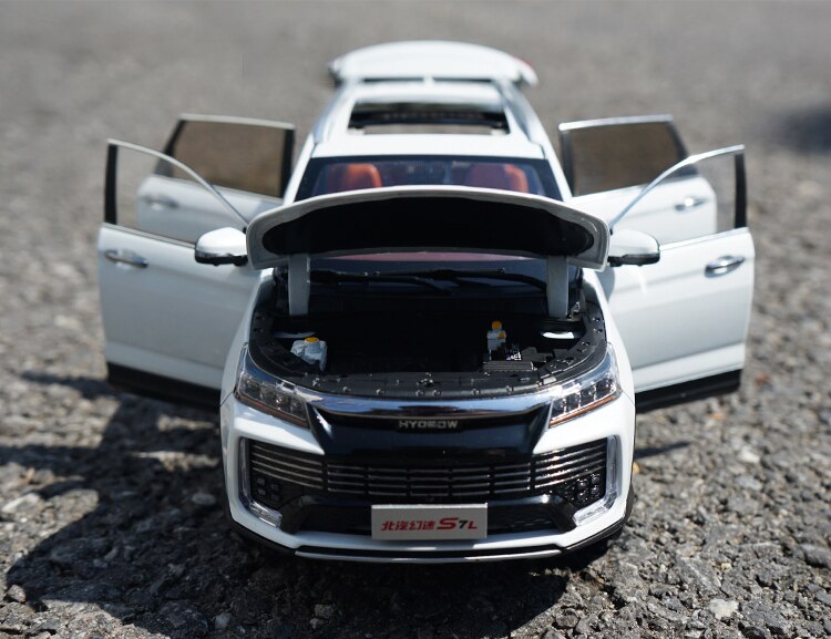 Beiqi Magic Speed S7l Car Model 1:18 Scale Off-road Vehicle Alloy Simulation Car Collection Model Static Display Decorate Hot Beiqi Magic Speed S7l Car Model 1:18 Scale Off-road Vehicle Alloy Simulation Car Collection Model Static Display Decorate Hot