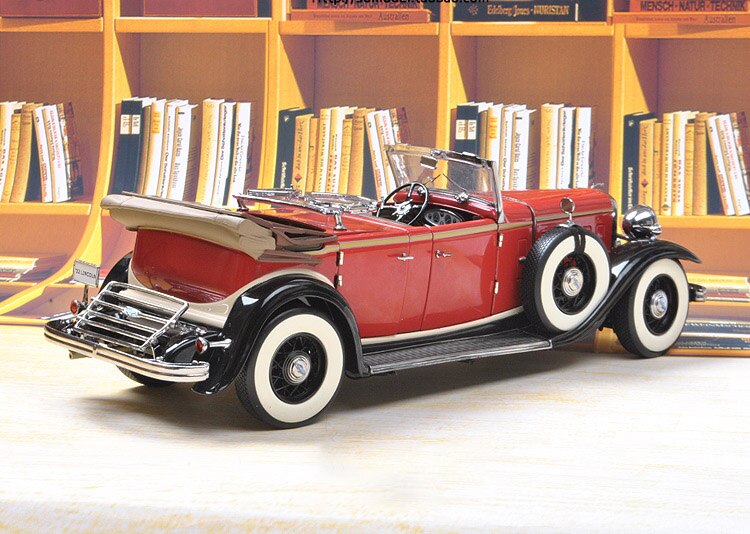 Sunstar 1932 Lincoln KB Classic Car 1:18 Scale Ford Lincoln Alloy Simulation Vehicle Model Collection Diecast Metal Gift Toy Car Sunstar 1932 Lincoln KB Classic Car 1:18 Scale Ford Lincoln Alloy Simulation Vehicle Model Collection Diecast Metal Gift Toy Car