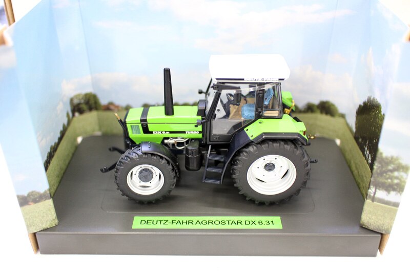 Diecasting 1:32 Scale Deutz Tractor Agricultural Machinery Model Alloy Simulation Engineering Truck Towed Static Decoration Gift Diecasting 1:32 Scale Deutz Tractor Agricultural Machinery Model Alloy Simulation Engineering Truck Towed Static Decoration Gift