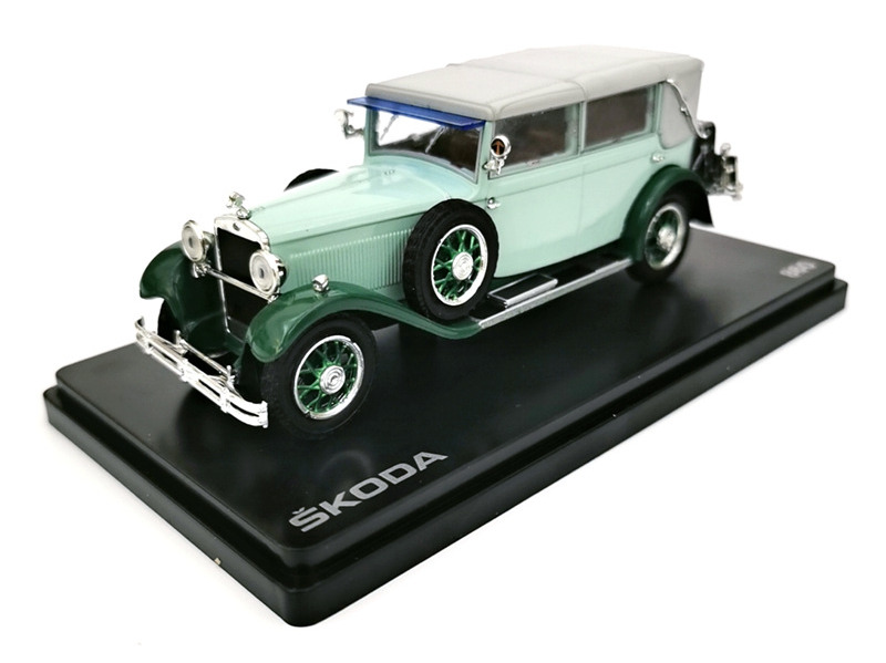 Diecast 1:43 Scale Simulation Skoda 860 Alloy Classic Car Series Model Collection Souvenir Desktop Ornaments