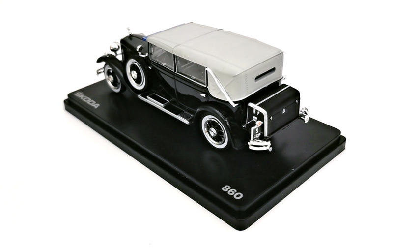 Diecast 1:43 Scale Simulation Skoda 860 Alloy Classic Car Series Model Collection Souvenir Desktop Ornaments