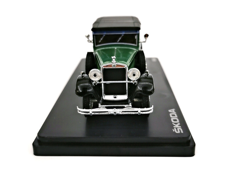 Diecast 1:43 Scale Simulation Skoda 860 Alloy Classic Car Series Model Collection Souvenir Desktop Ornaments