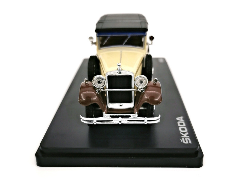 Diecast 1:43 Scale Simulation Skoda 860 Alloy Classic Car Series Model Collection Souvenir Desktop Ornaments
