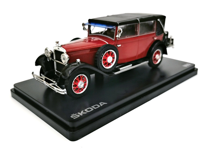 Diecast 1:43 Scale Simulation Skoda 860 Alloy Classic Car Series Model Collection Souvenir Desktop Ornaments