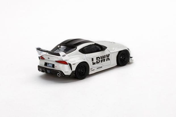Die Casting 1/64 Scale Toyota GR Supra White Alloy Car Metal Simulation Model Furniture Ornament Kids Toy Gift Fan Souvenir