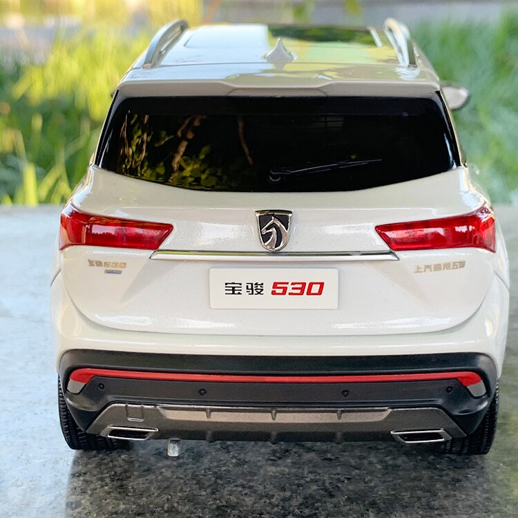 Die-cast 1:18 Scale Baojun 530 510 Off-road Suv Alloy Simulation Car Model Adult Collection Toys Kids Holiday Gifts Static Car Die-cast 1:18 Scale Baojun 530 510 Off-road Suv Alloy Simulation Car Model Adult Collection Toys Kids Holiday Gifts Static Car