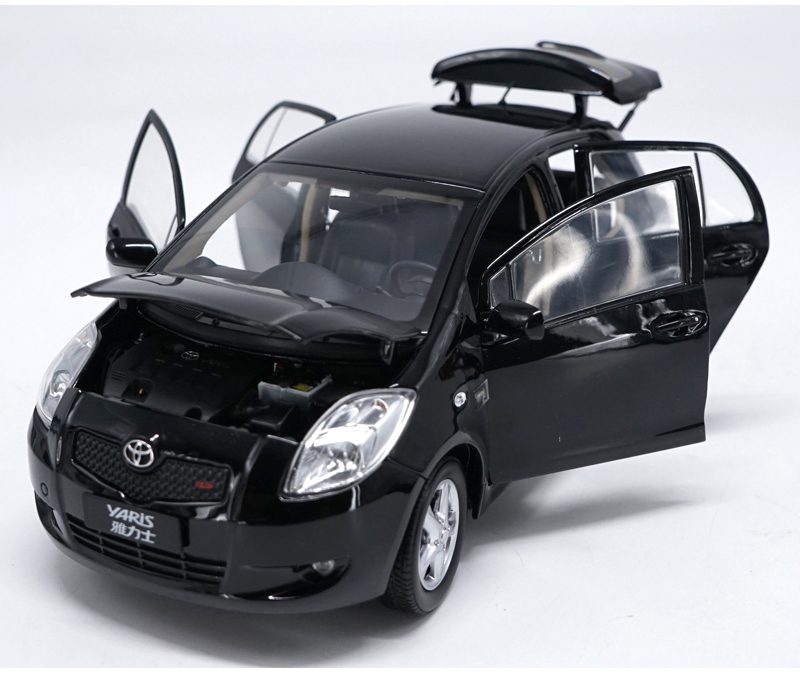 Adult Collectible Toy Car Metal Model 1:18 Scale GAC Toyota TOYOTA Alloy Simulation Die-casting Car Model Fans Gifts Souvenirs Adult Collectible Toy Car Metal Model 1:18 Scale GAC Toyota TOYOTA Alloy Simulation Die-casting Car Model Fans Gifts Souvenirs
