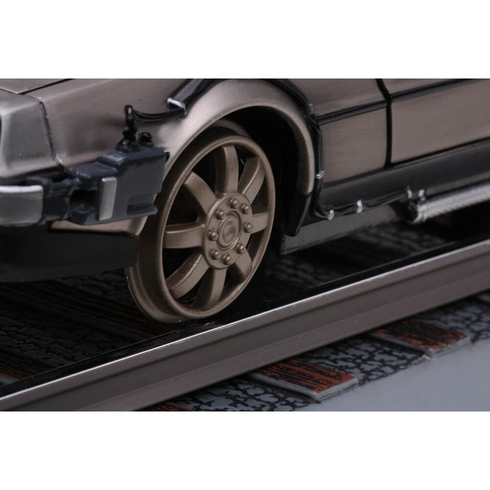 Diecast 1/18 DMC12 Railway Collection Edition Returns To The Future Simulation Die-Cast Alloy Car Model Vehicle Toys Gifts Show