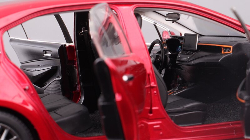 Gac Toyota Lingshang Alloy Car Model Toys 2021 New 1:18 Scale Metal Simulation Car Collection Souvenirs Adults & Children Gifts