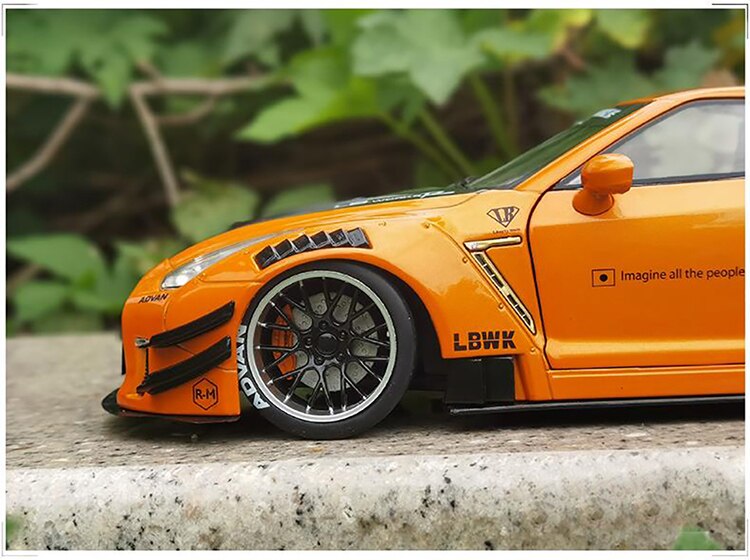 2020 Nissan Gtr R35 Type 2 Lbwk 1:18 Scale Alloy Simulation Car Die-casting Model Boy Toy Furniture Decoration Art Souvenir Gift