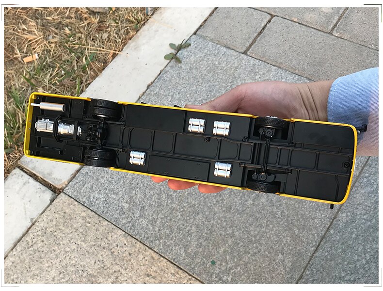 1:42 Scale Xiamen Jinlv Chuanliu Bus Passenger Car Passenger Transport Car Boy Toy Die-casting Auto Model Adult Collection Gift 1:42 Scale Xiamen Jinlv Chuanliu Bus Passenger Car Passenger Transport Car Boy Toy Die-casting Auto Model Adult Collection Gift