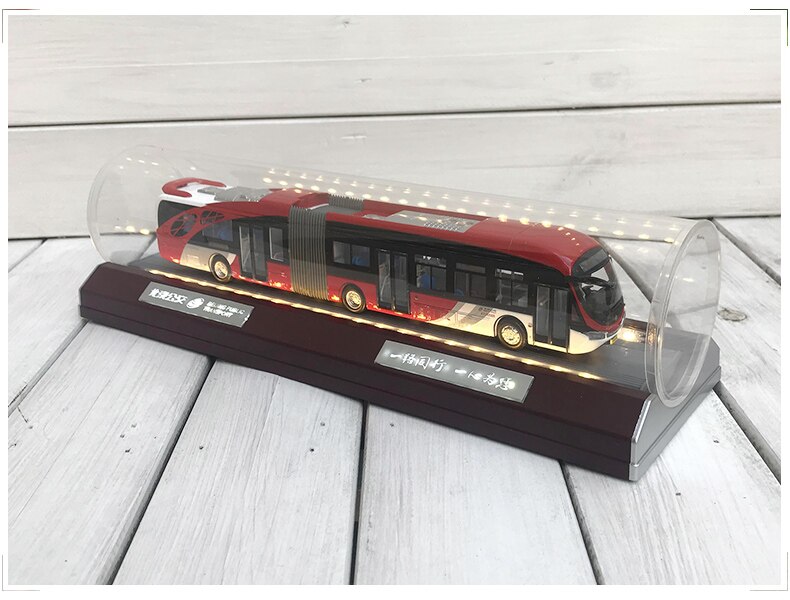 1/64 Beijing Bus 1 Road Xiaohongyu Yinlong City Articulated Bus Diecasting Car Model Alloy Plastic Rubber Static Decoration Gift 1/64 Beijing Bus 1 Road Xiaohongyu Yinlong City Articulated Bus Diecasting Car Model Alloy Plastic Rubber Static Decoration Gift