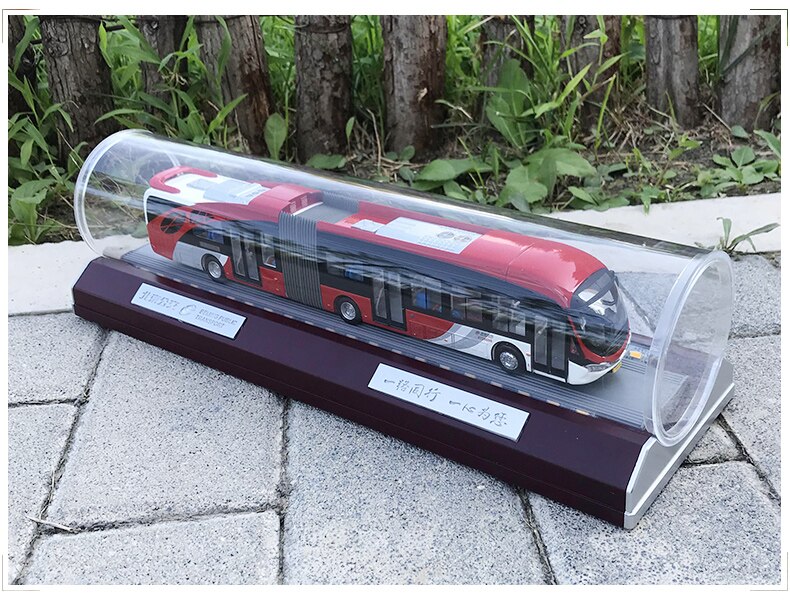 1/64 Beijing Bus 1 Road Xiaohongyu Yinlong City Articulated Bus Diecasting Car Model Alloy Plastic Rubber Static Decoration Gift 1/64 Beijing Bus 1 Road Xiaohongyu Yinlong City Articulated Bus Diecasting Car Model Alloy Plastic Rubber Static Decoration Gift