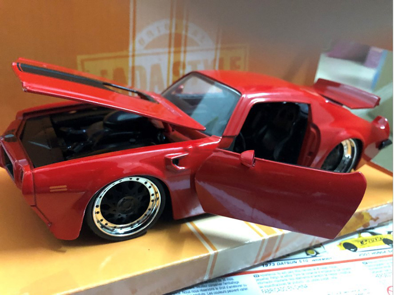 Diecast 1:24 Scale Classic Racing Car High Simulation 1972 Pontiac Firebird Diecast Alloy Metal Sports Car Vehicle Model Toy