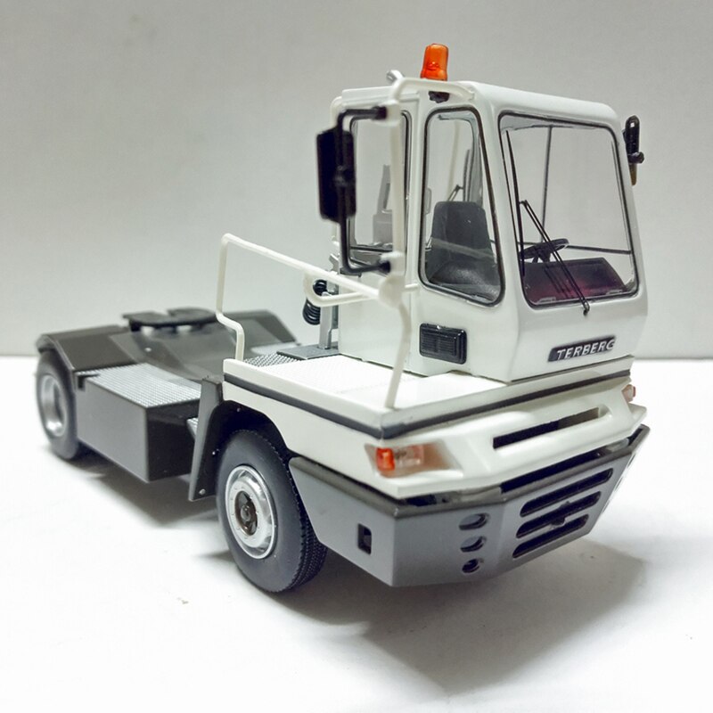 1:50 Scale TERBERG Electric Truck Tractor Alloy Simulation Engineering Transporter Model Toy Gift Collection Souvenir White