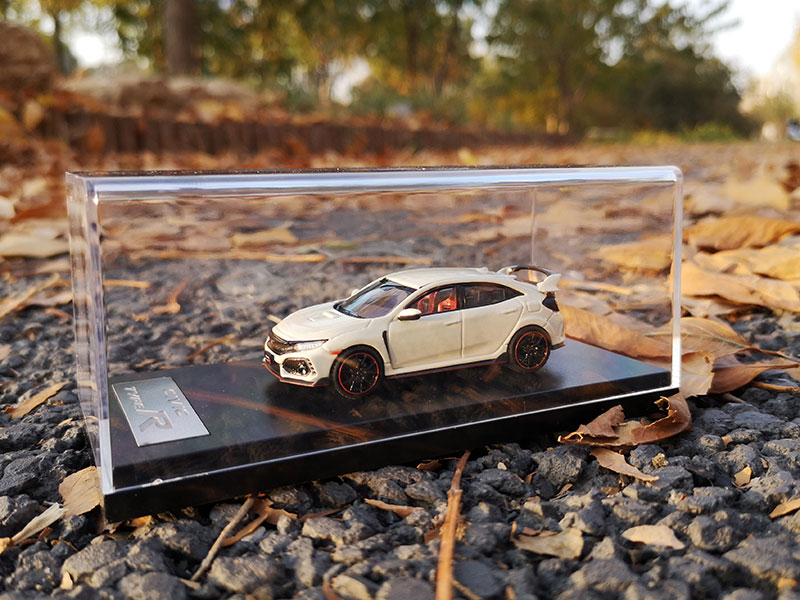 1:64 Scale HONDA CIVIC TYPE-R FK8 Simulation Car Model Metal Diecast Toys Alloy Vehicle for Collectible Gift Souvenir Display